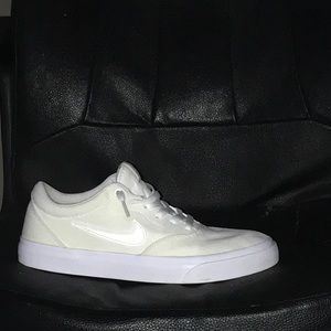 Nike SB Charge